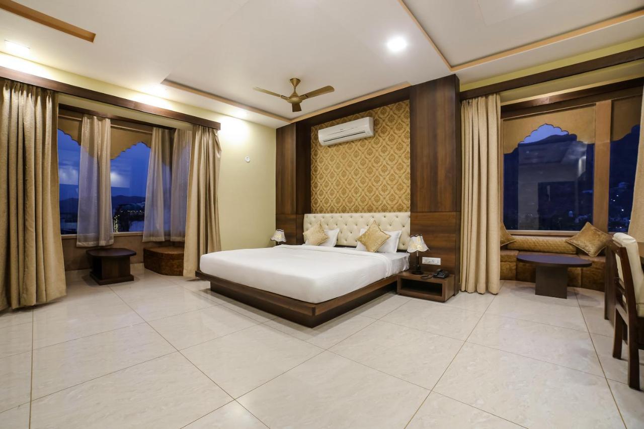 Hotel Golden Heritance Pushkar Esterno foto