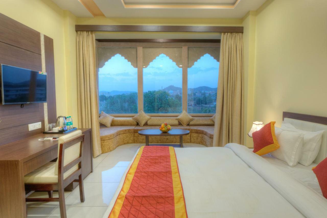 Hotel Golden Heritance Pushkar Esterno foto